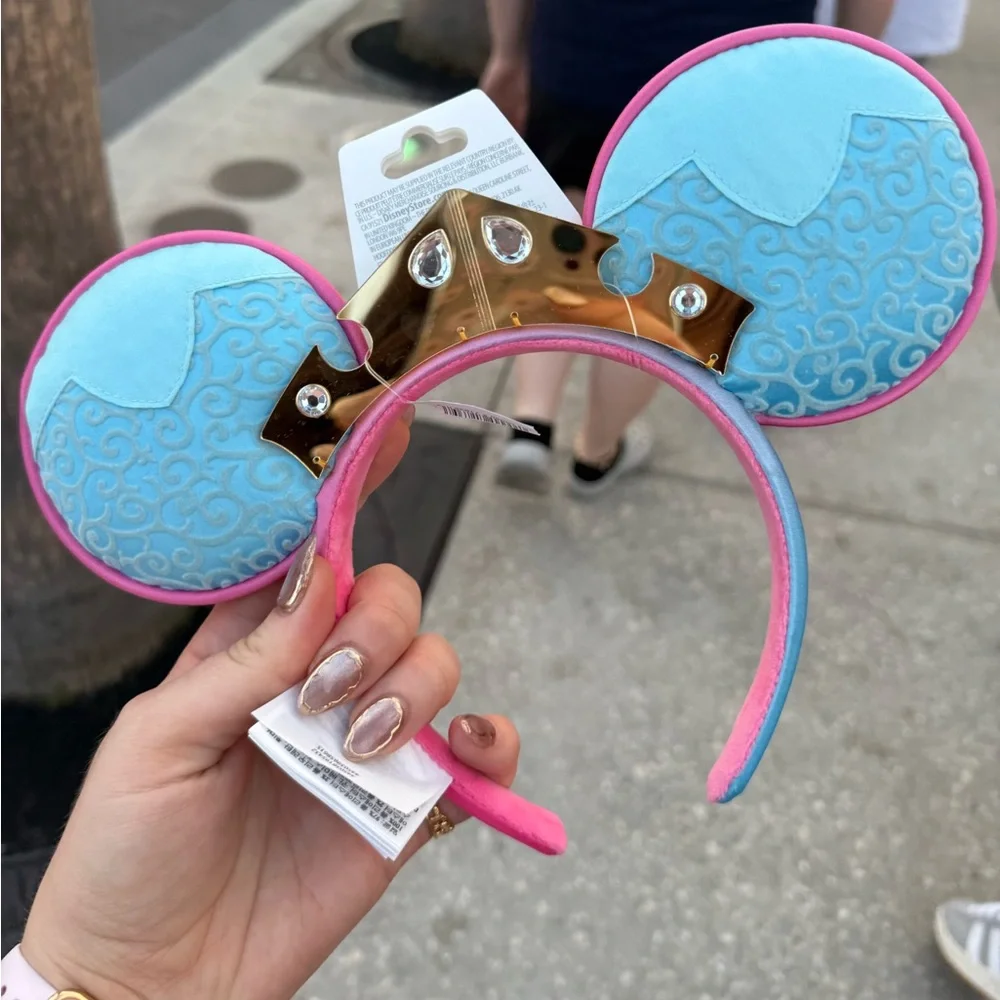 Aurora make it pink make it blue princess ears 💕💙